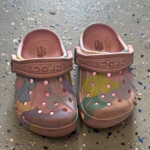 CROCS Kids' Pink Multicolor Crocs